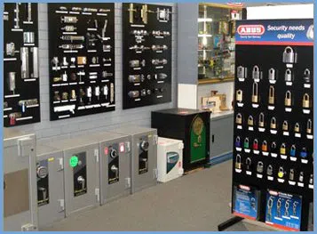 Lock Key Shop Tampa, FL 813-778-0345 Lock Key Shop Tampa, FL 813-778-0345 - 56-8